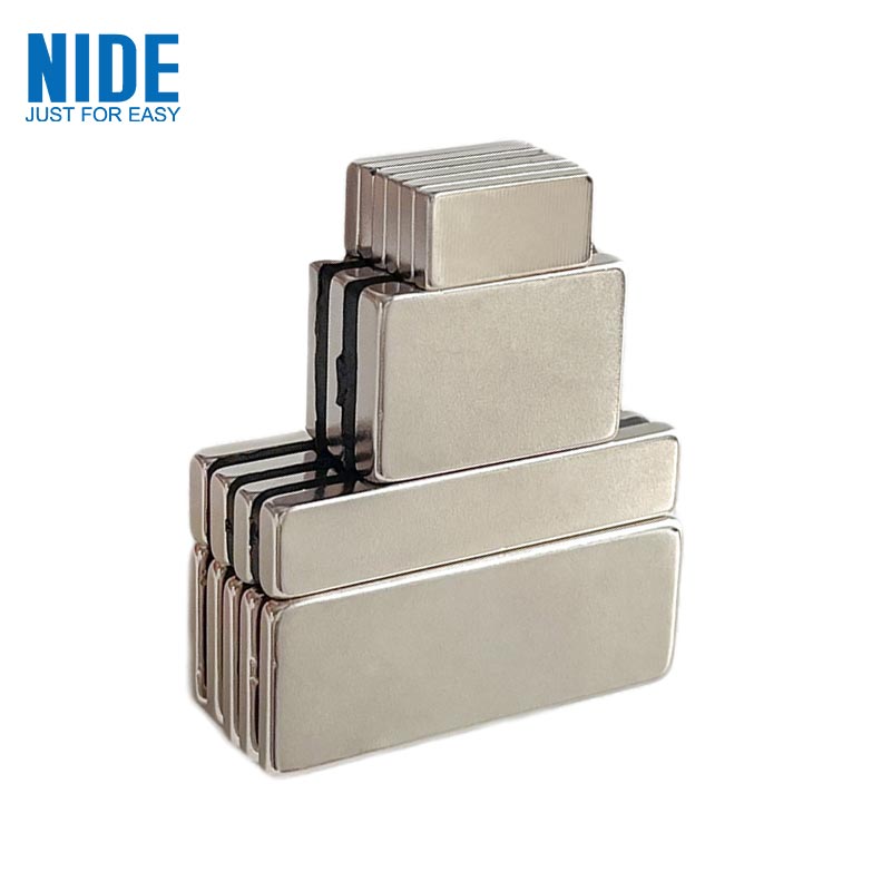 Neodymium আয়তক্ষেত্রাকার Sintered NdFeB চুম্বক