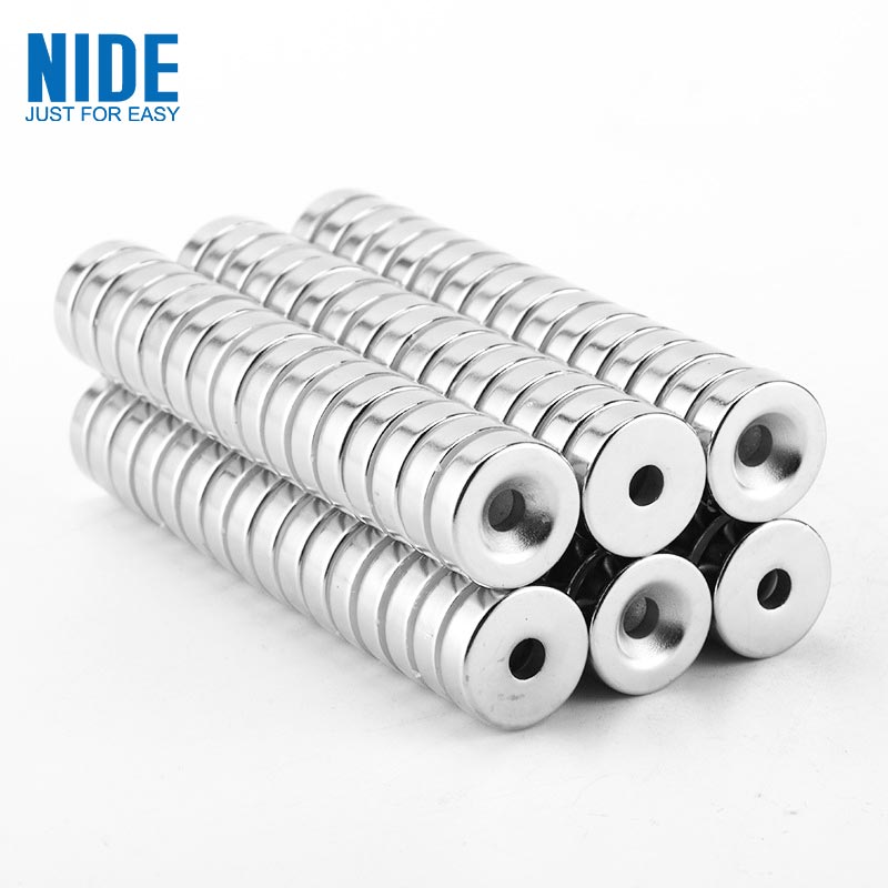 বৃত্তাকার Neodymium Sintered NdFeB চুম্বক সঙ্গে গর্ত